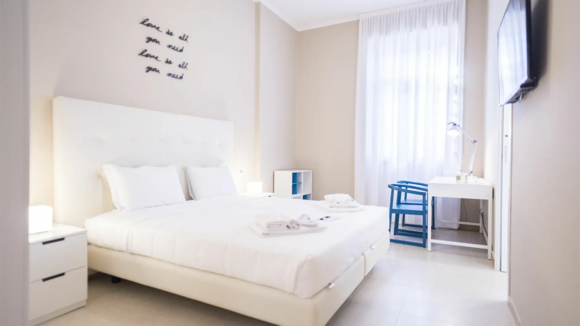 Hemeras Boutique Homes - Design Apartments Near Duomo Cathedral Milan Italy