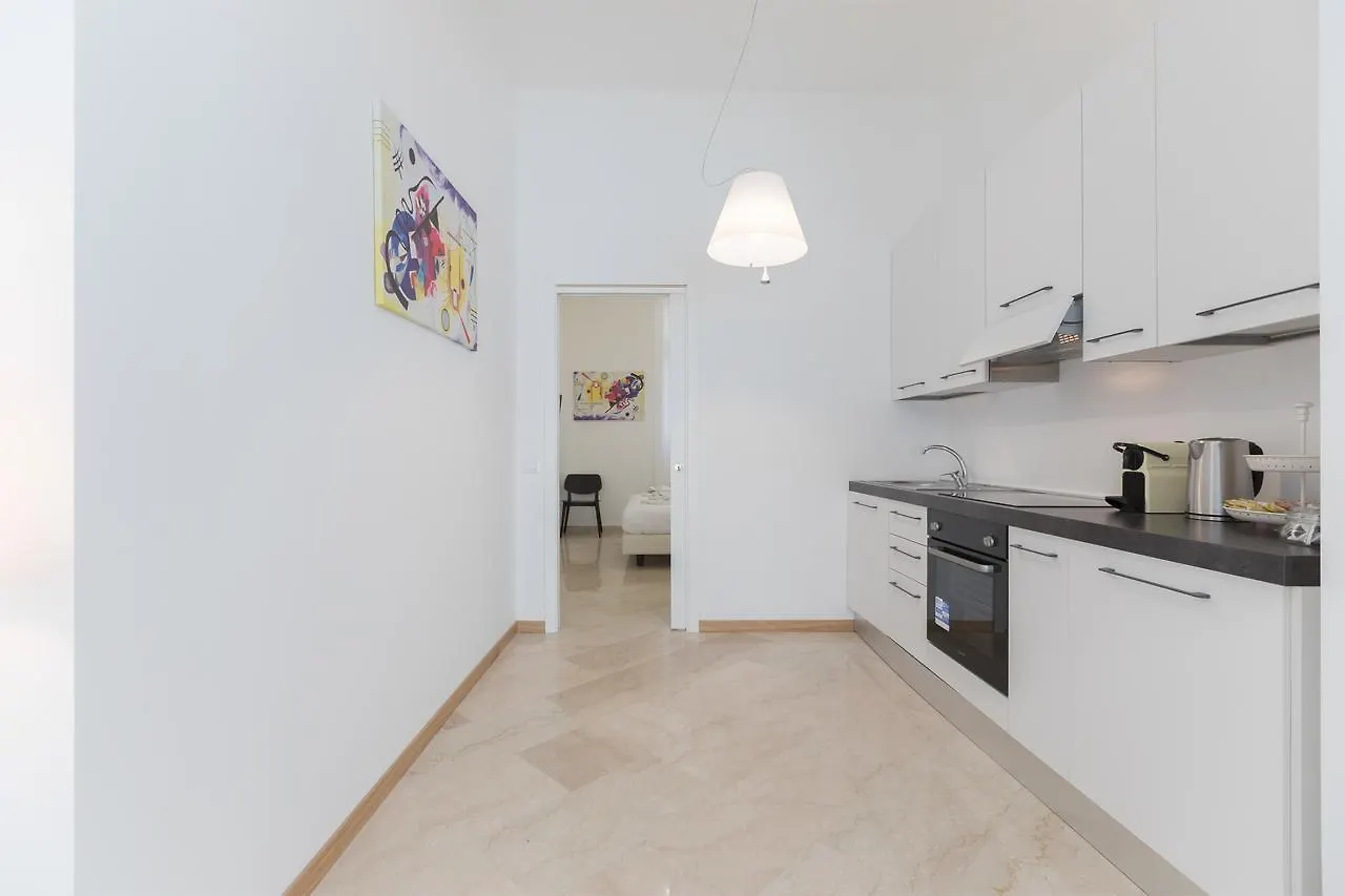 Hemeras Boutique Homes - Design Apartments Near Duomo Cathedral Milan 0*,  Italy