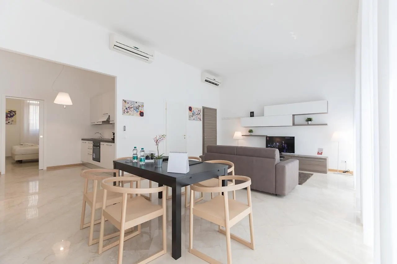Hemeras Boutique Homes - Design Apartments Near Duomo Cathedral Milan