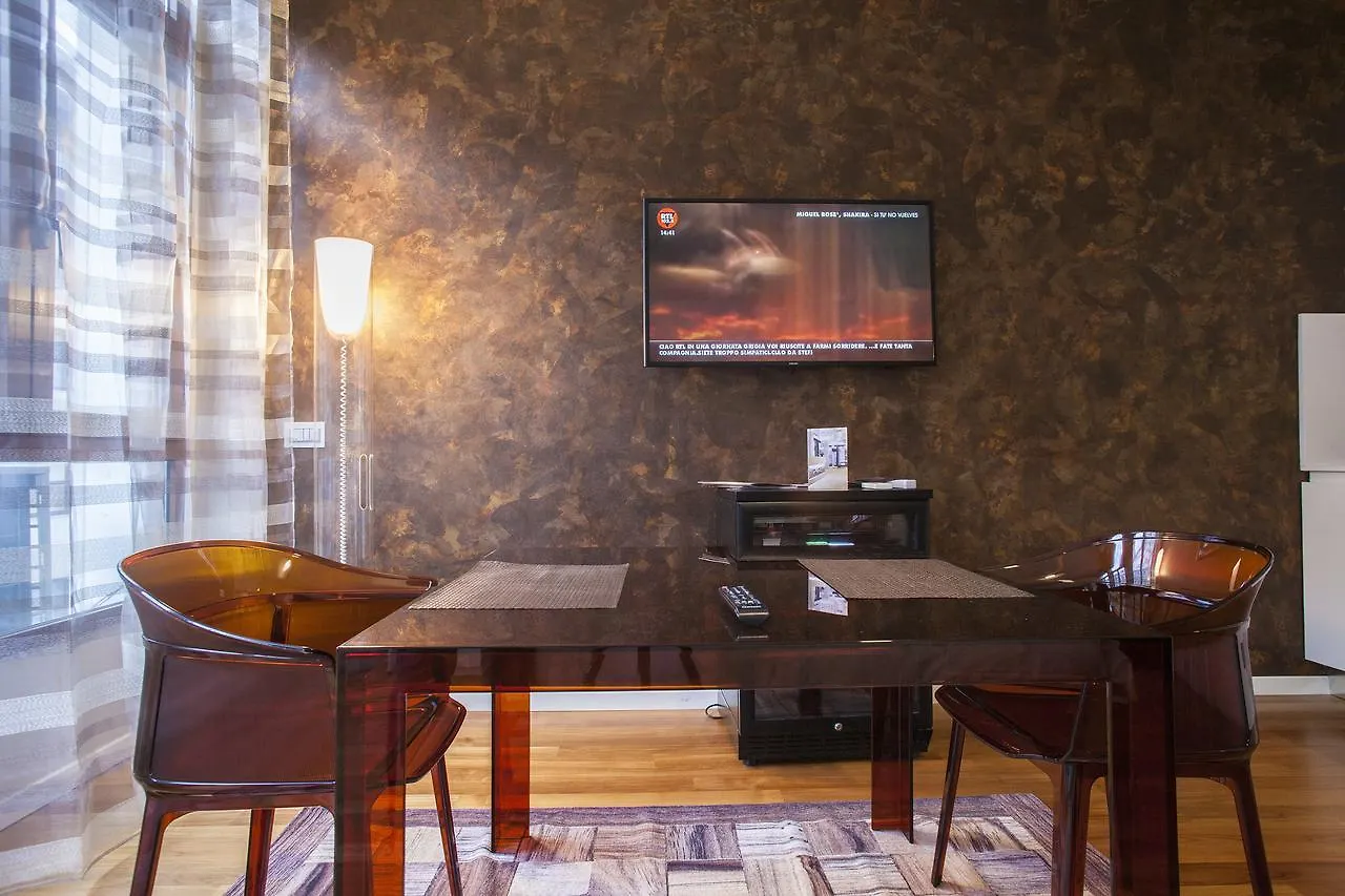 Hemeras Boutique Homes - Design Apartments Near Duomo Cathedral Milan