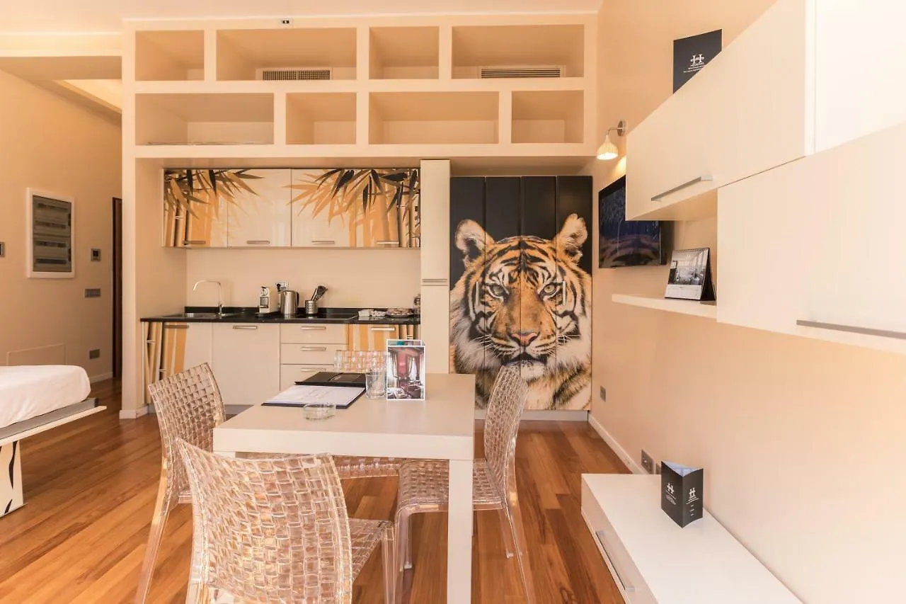Hemeras Boutique Homes - Design Apartments Near Duomo Cathedral Milan