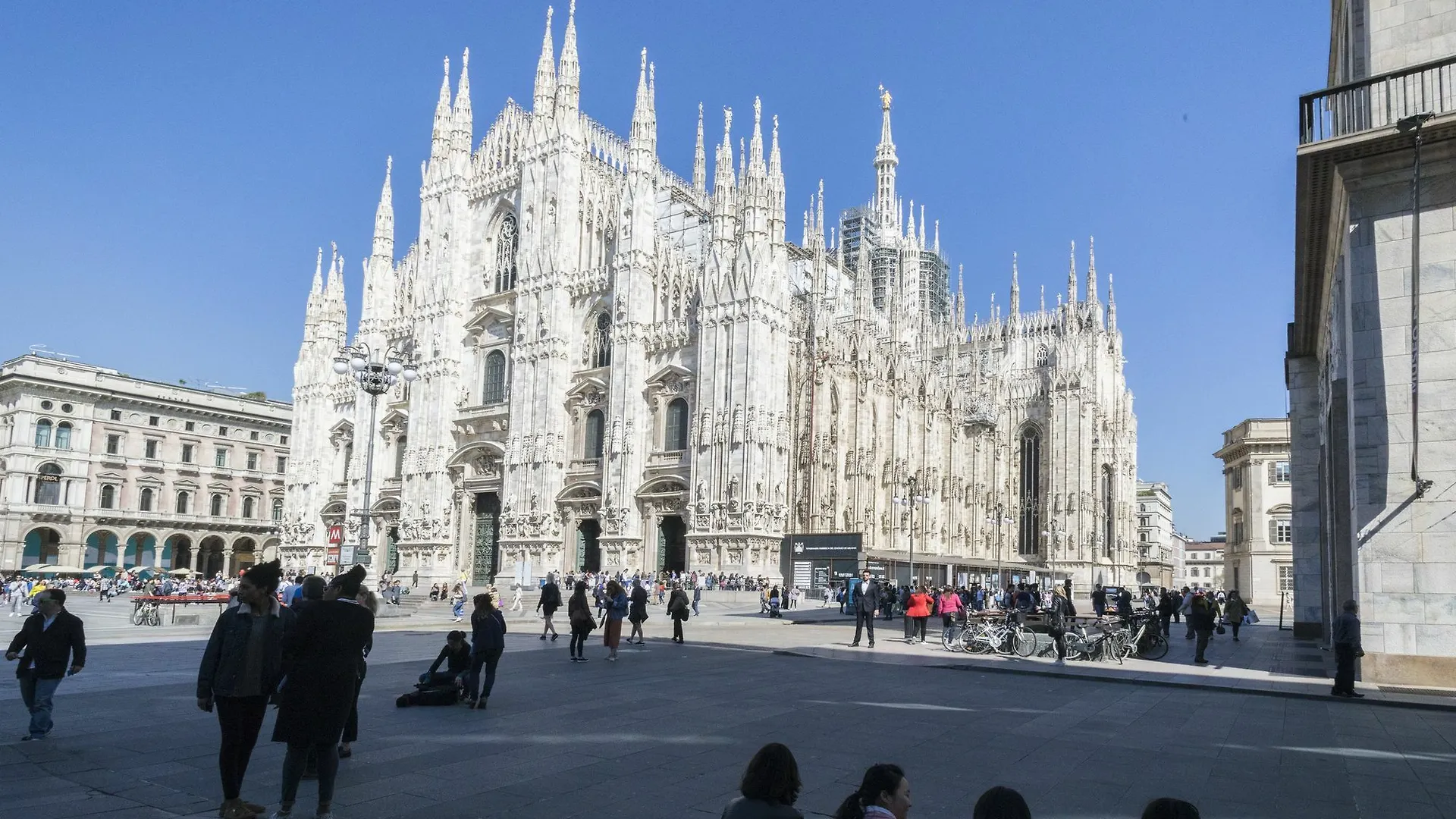 Hemeras Boutique Homes - Design Apartments Near Duomo Cathedral Milan