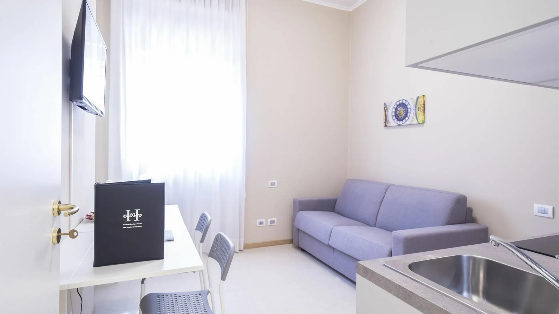 Hemeras Boutique Homes - Design Apartments Near Duomo Cathedral Milan 0*,
