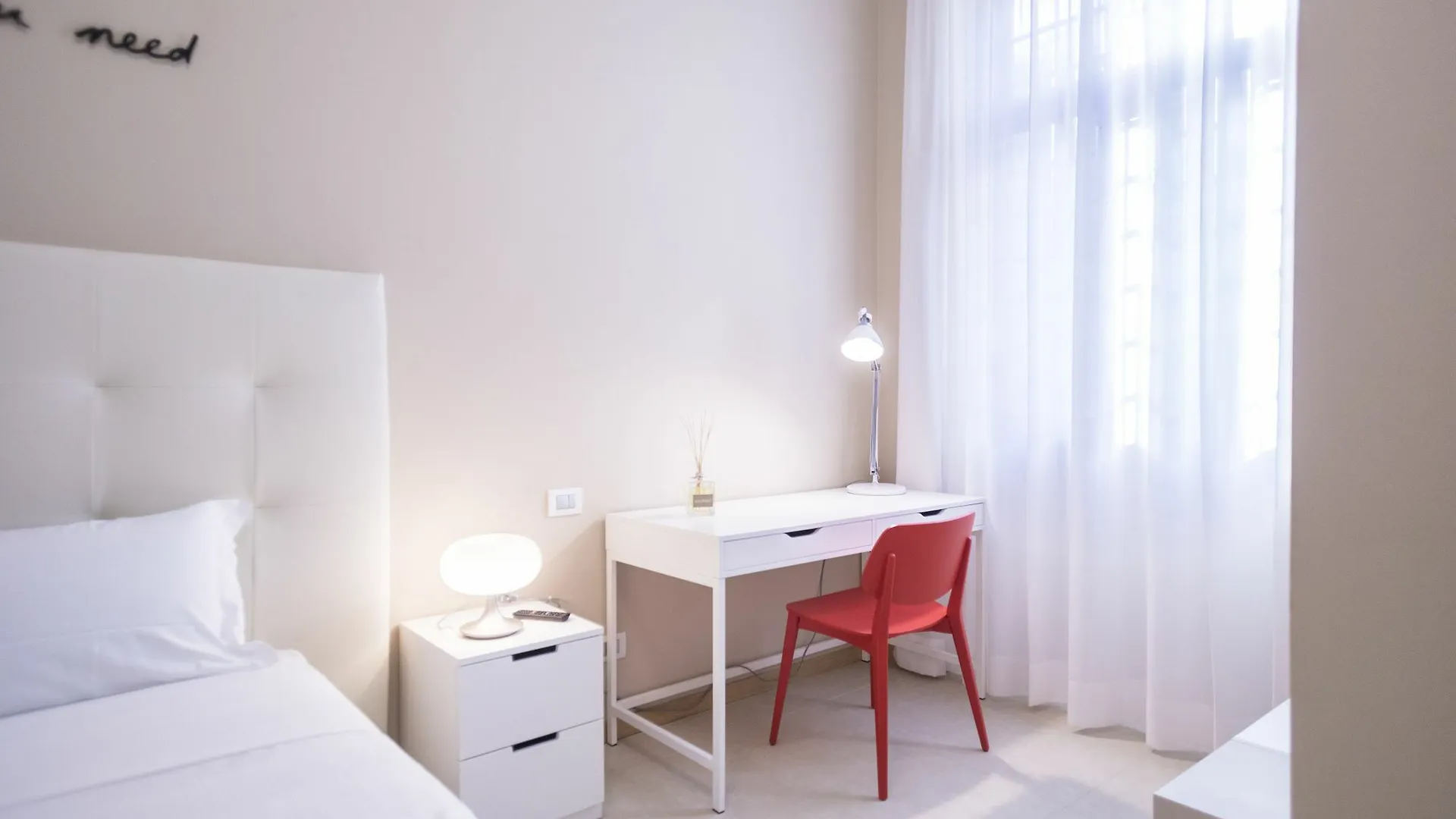 Hemeras Boutique Homes - Design Apartments Near Duomo Cathedral Milan Italy