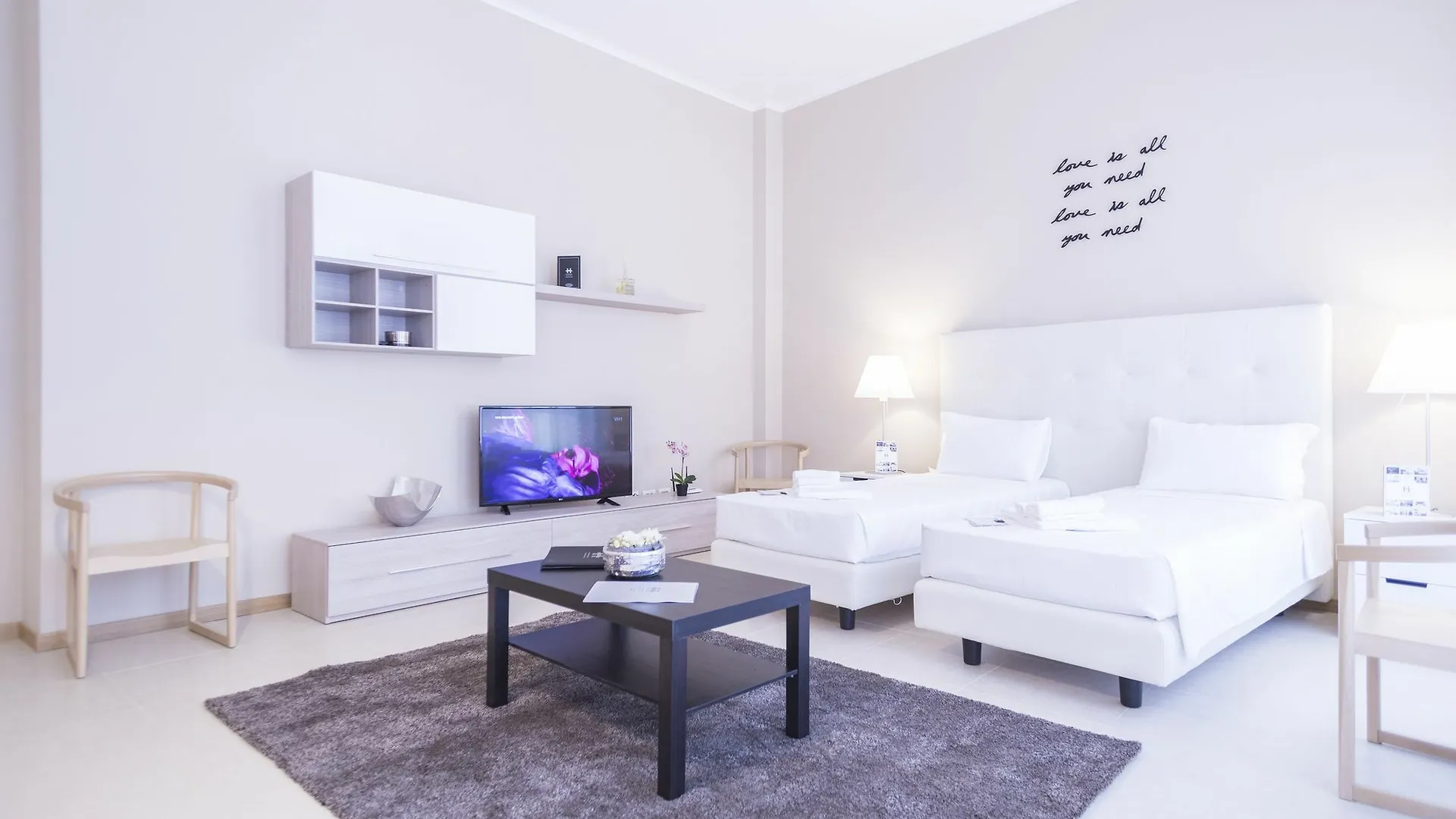 Hemeras Boutique Homes - Design Apartments Near Duomo Cathedral Milan