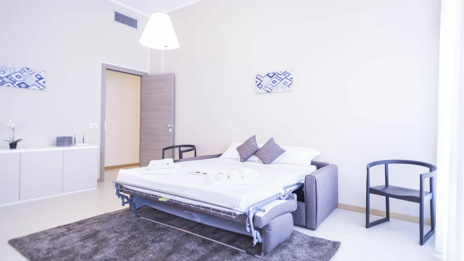 Hemeras Boutique Homes - Design Apartments Near Duomo Cathedral Milan